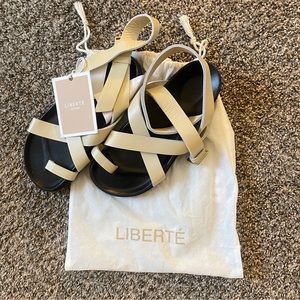 Liberte Brontë Milk White Leather Sandals EU 41 US10